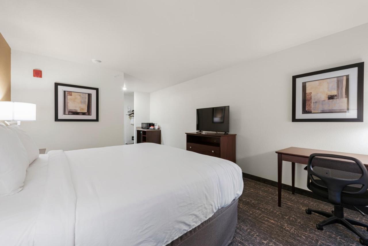 Cobblestone Hotel & Suites - Urbana Exteriér fotografie